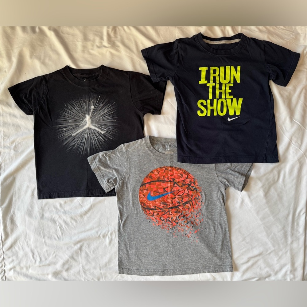 Kids Shirt Set - 3 Short Sleeve Shirts - Nike - size 7